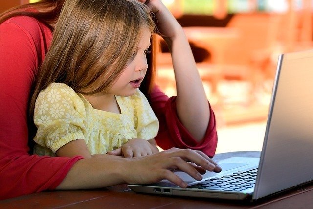 A Parent’s Guide to Internet Safety for Kids